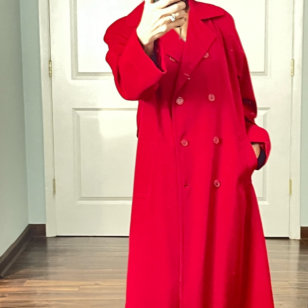 Gallery Red Trench coat size 6P - Picture 6 of 13